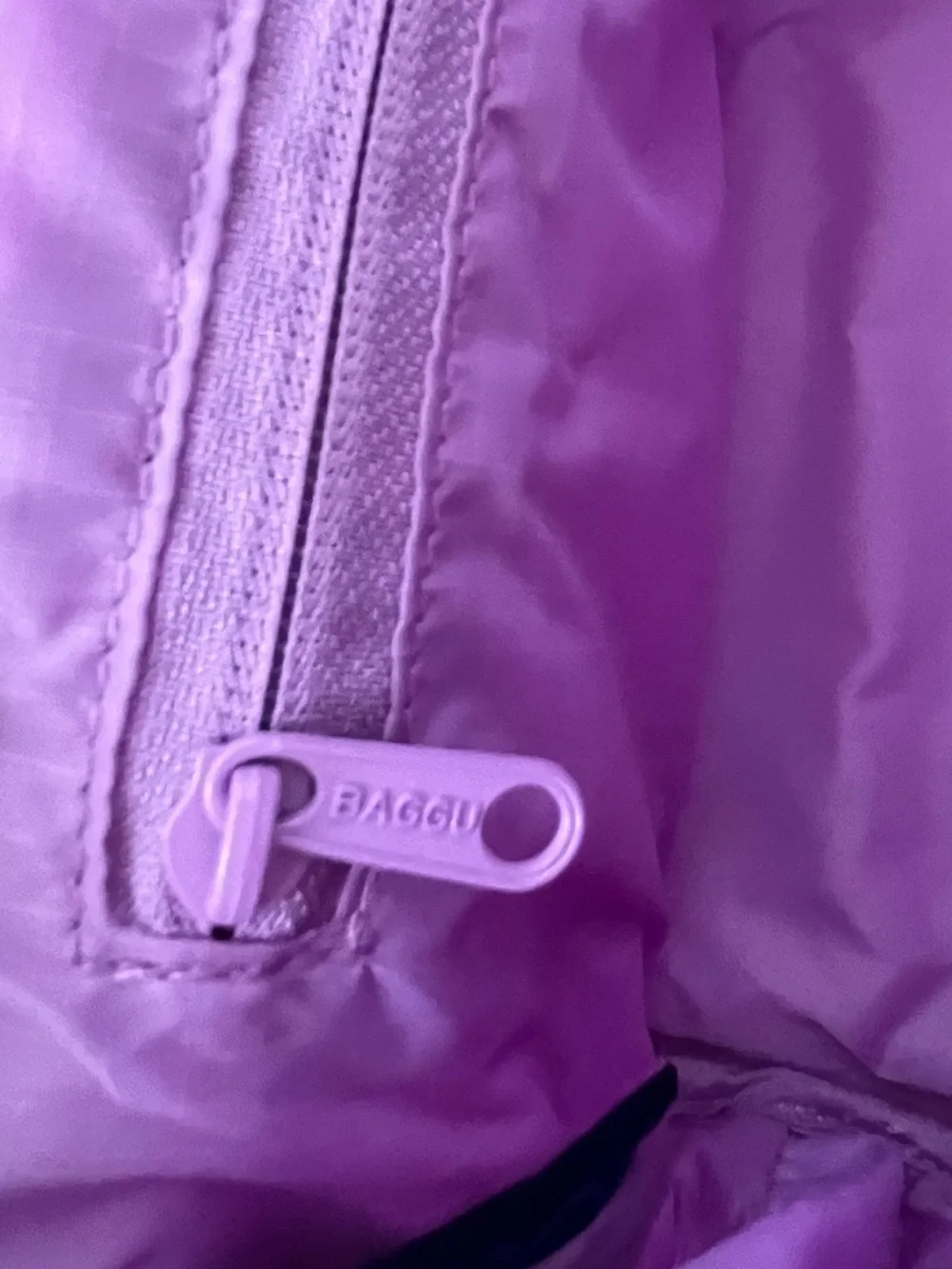 BAGGU Rose Bowler Bag - Picture 9 of 16